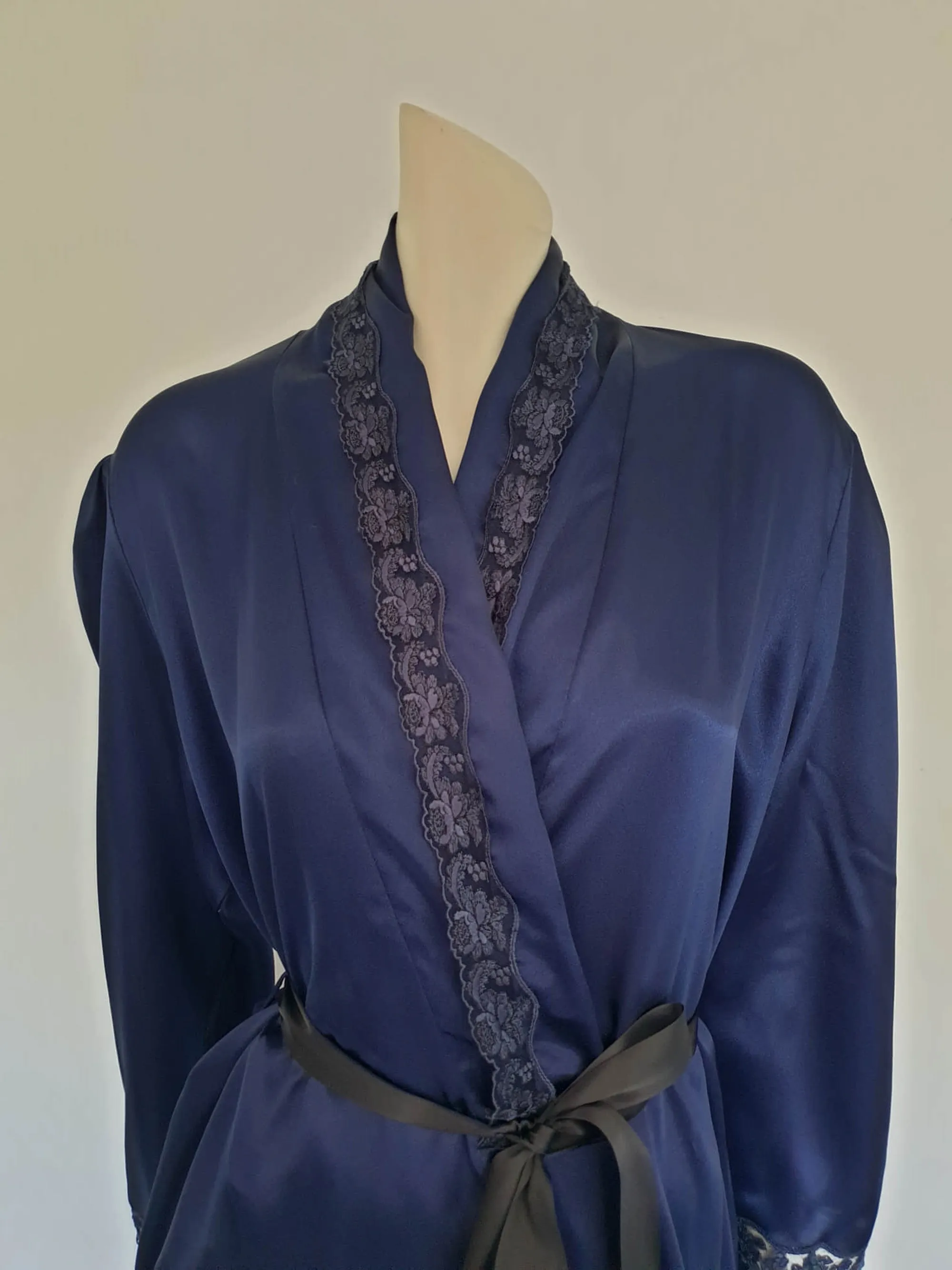 1980s Navy Blue Robe - L