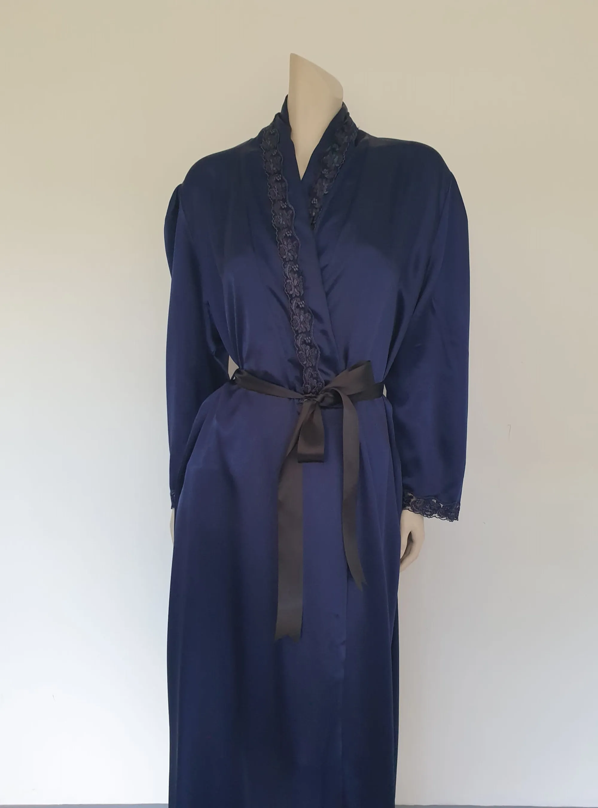 1980s Navy Blue Robe - L