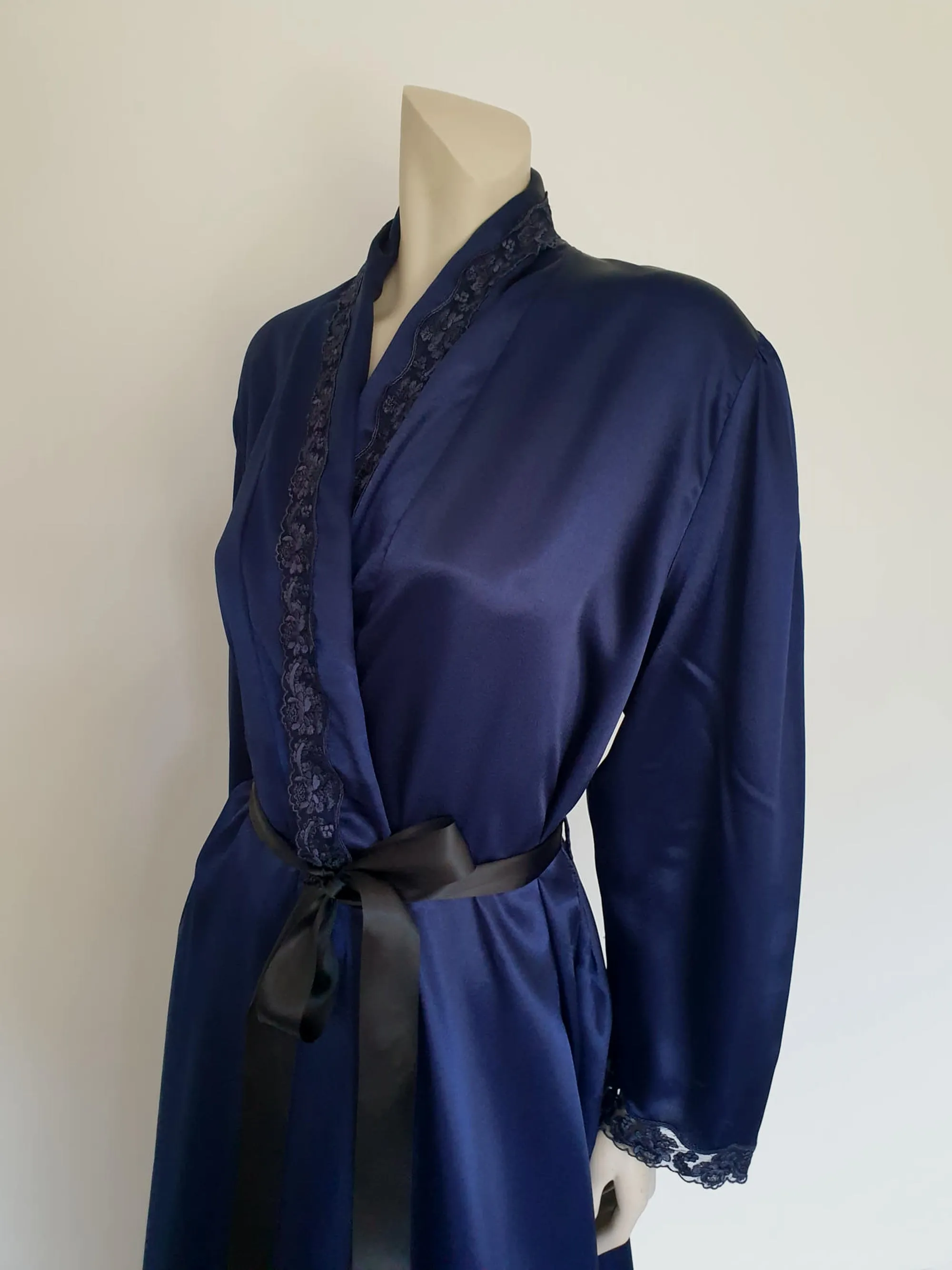1980s Navy Blue Robe - L