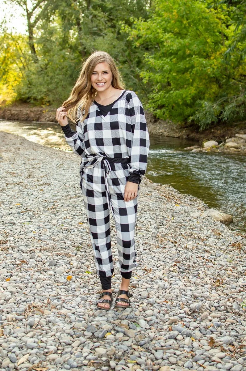 Black and White Buffalo Plaid Lounge Set