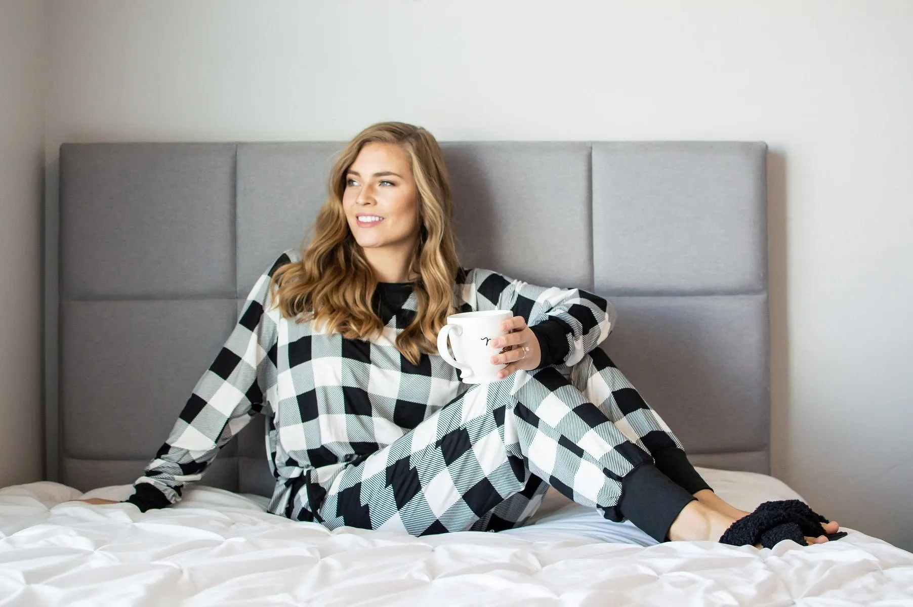 Black and White Buffalo Plaid Lounge Set