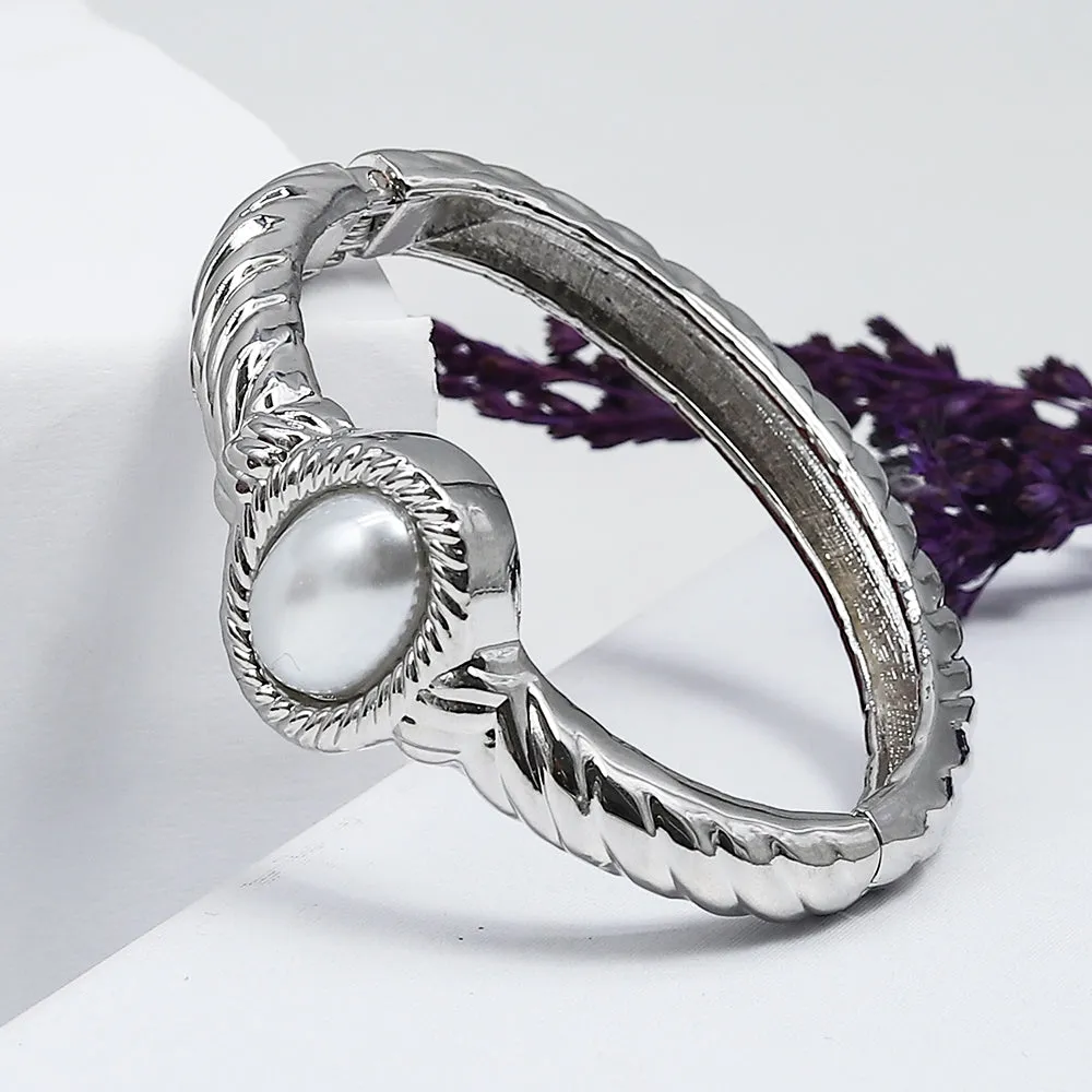 Bold Bracelet (10720)  - Fluffy