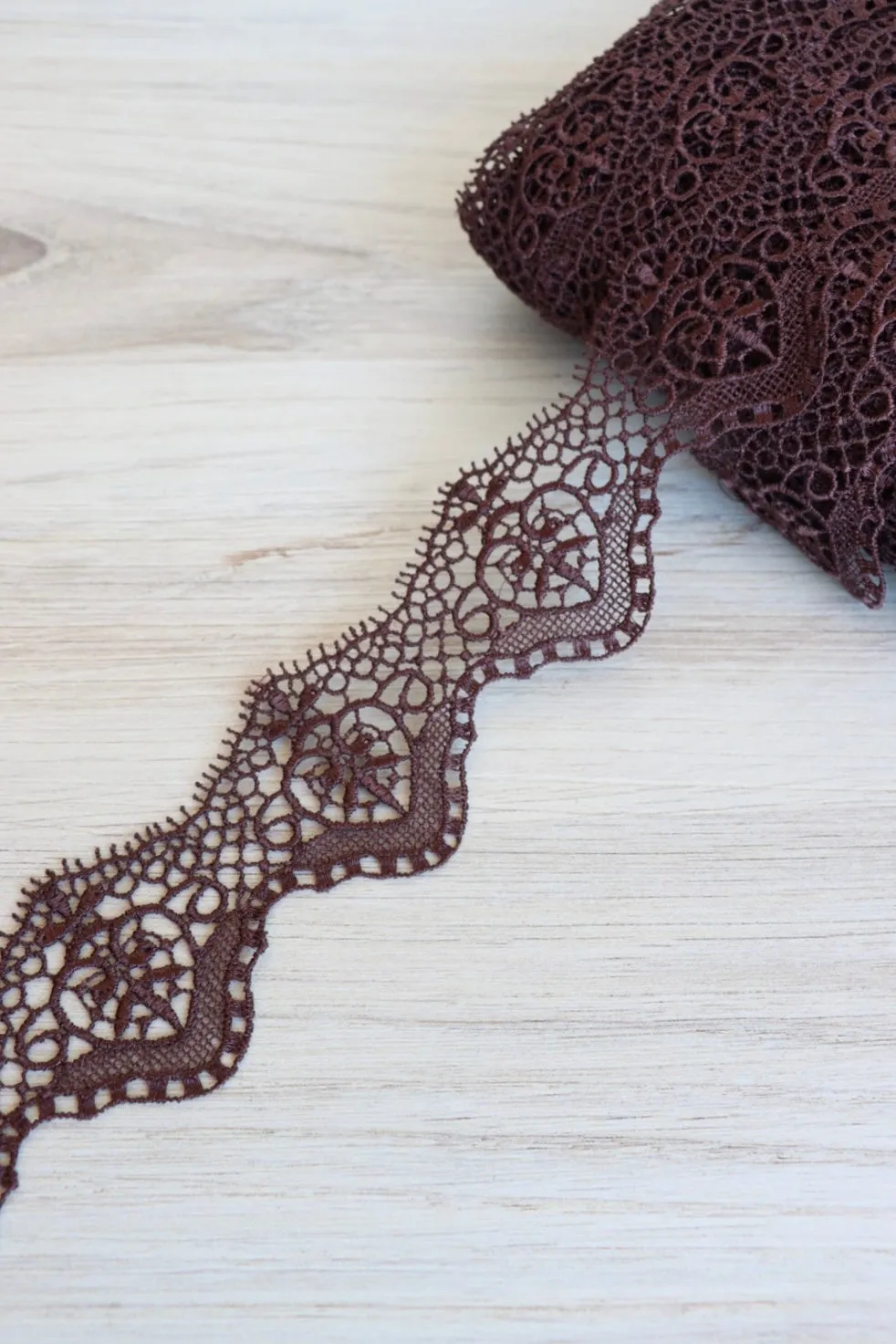 Brown 2" Wide Venice Trim