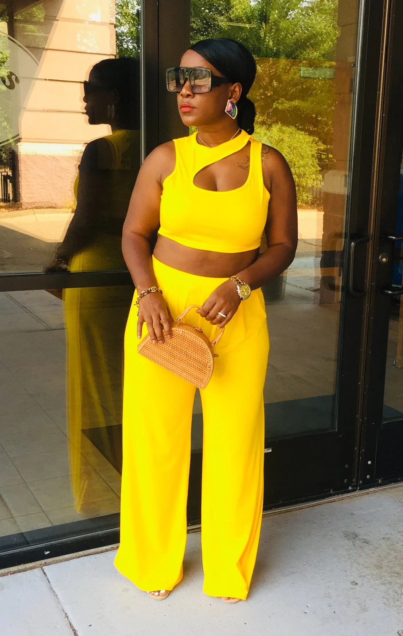 Casual 2 Piece Outfit for Women Sleeveless Ruffle Halter Tank Tops and Flare Pleated Wide Leg Pants Sets Streetwear
