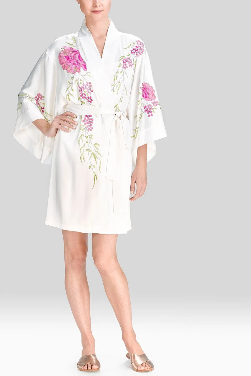 Charm With Embroidery Wrap