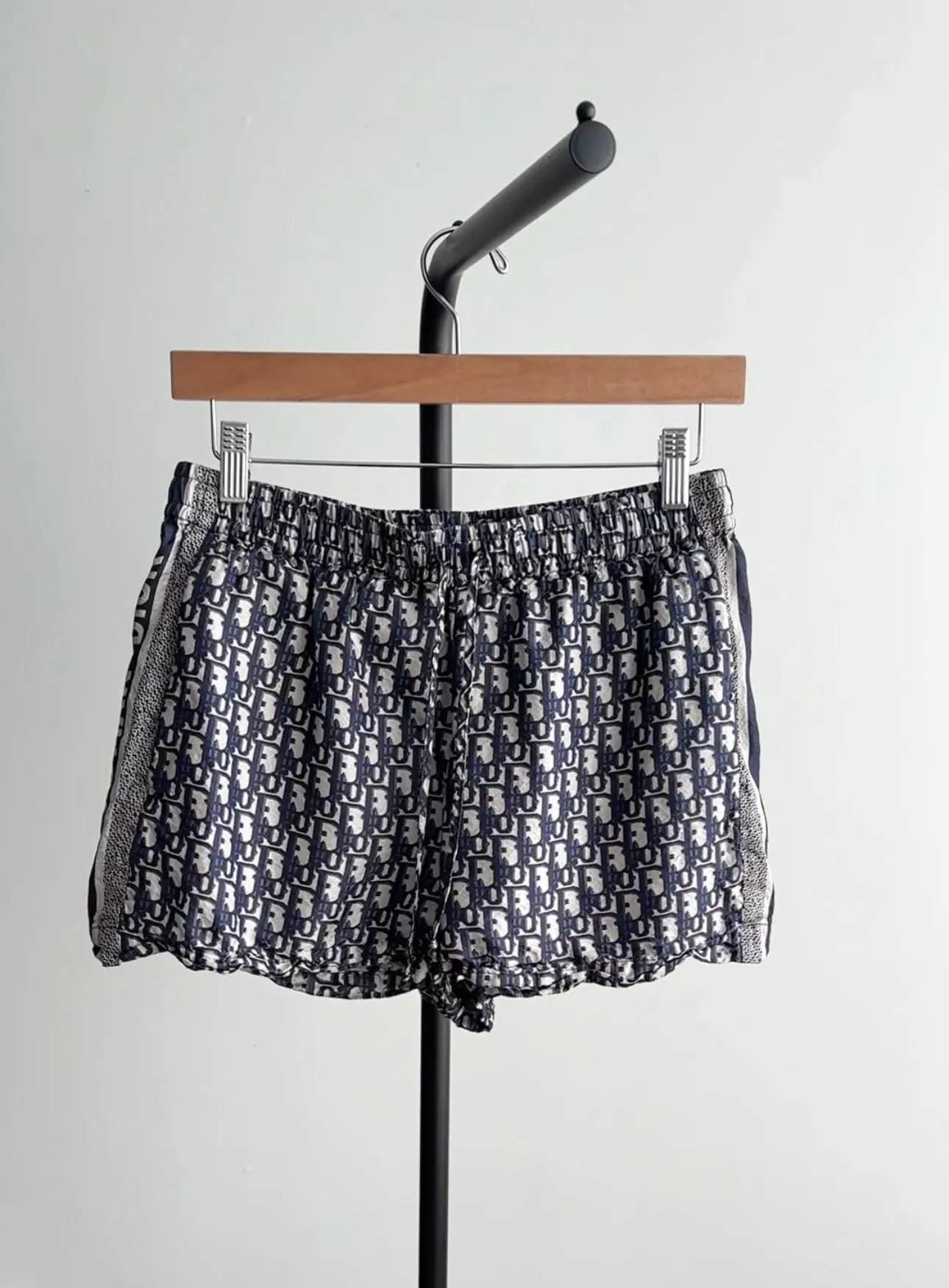 Christian Dior Navy Oblique Silk Logo Shorts - FR36 / 4