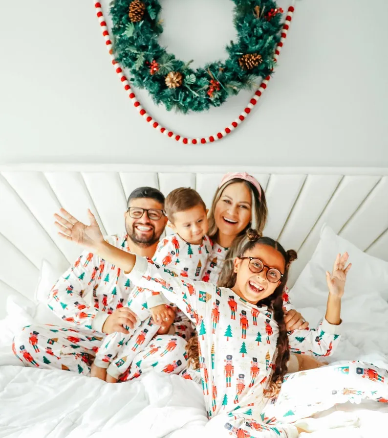 CHRISTMAS FAMILY MATCHING pajamas | family pajamas | matching outfits | matching pjs | coordinating pajamas | holiday matching pajamas