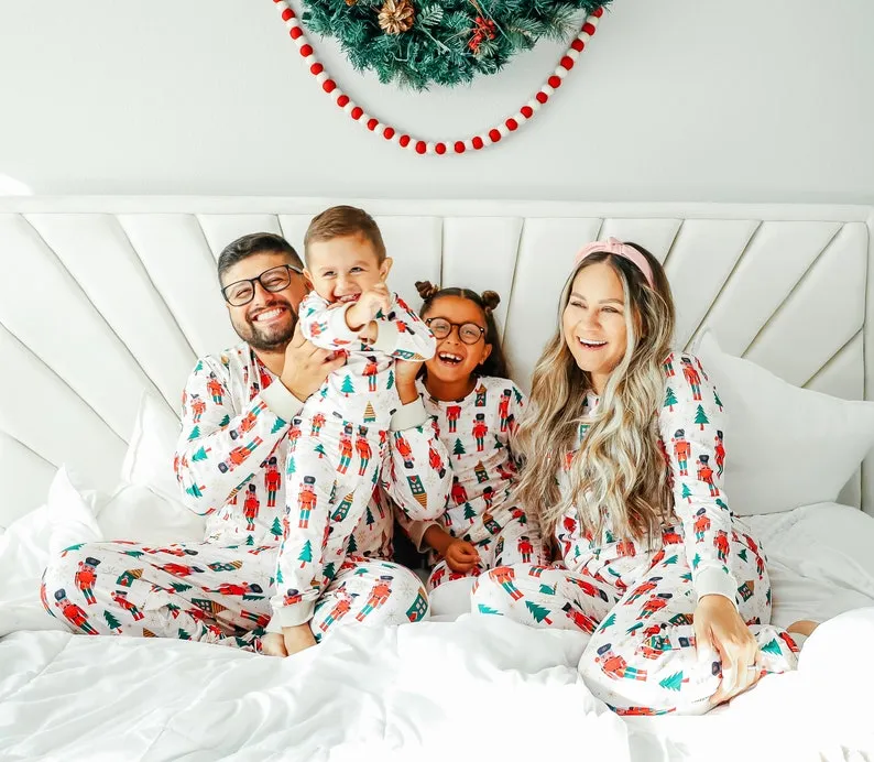 CHRISTMAS FAMILY MATCHING pajamas | family pajamas | matching outfits | matching pjs | coordinating pajamas | holiday matching pajamas
