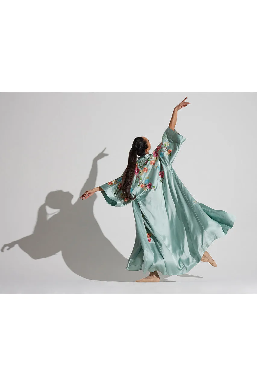 Couture Saito Embroidery Robe