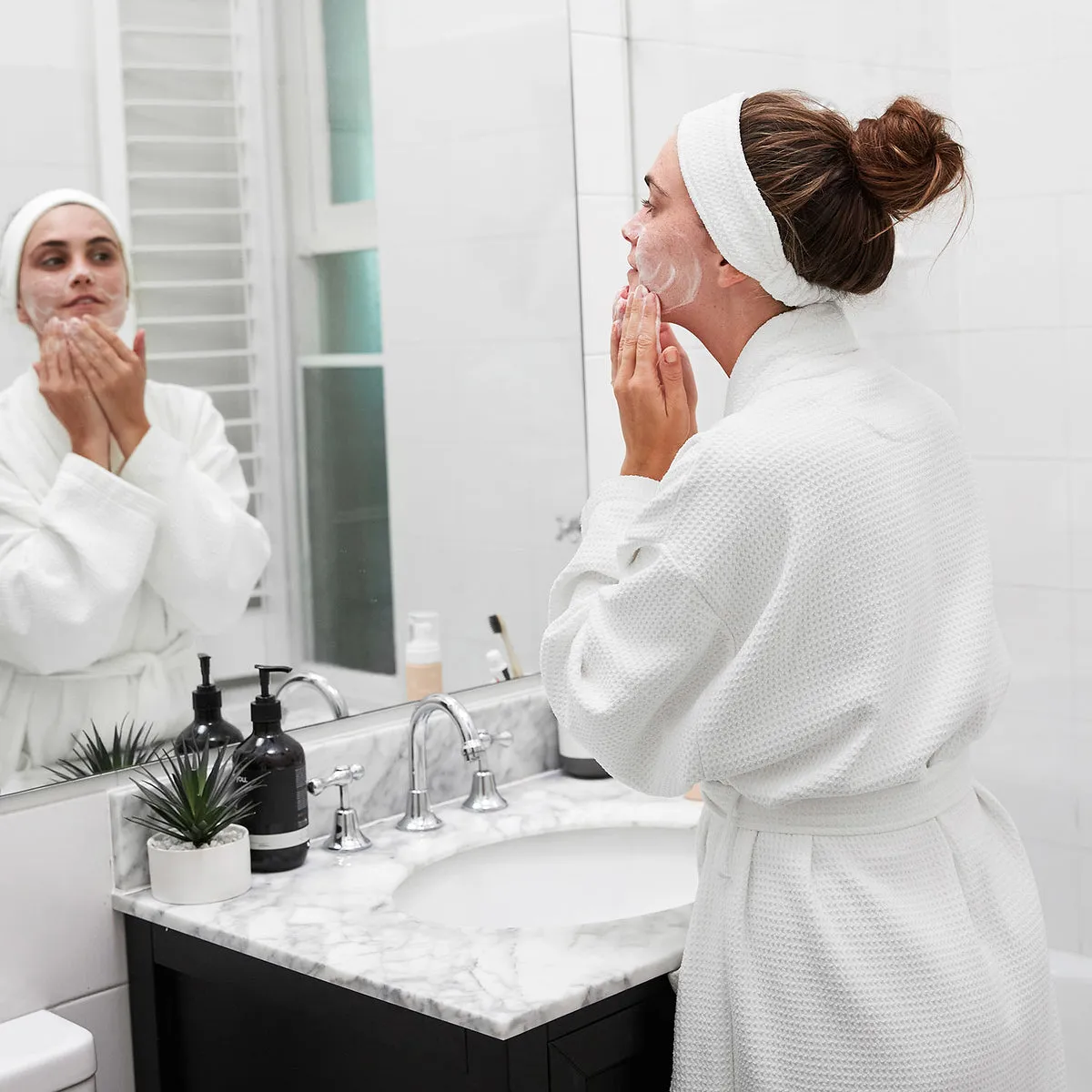 Dock & Bay Bath Robe - Crystal White - Outlet
