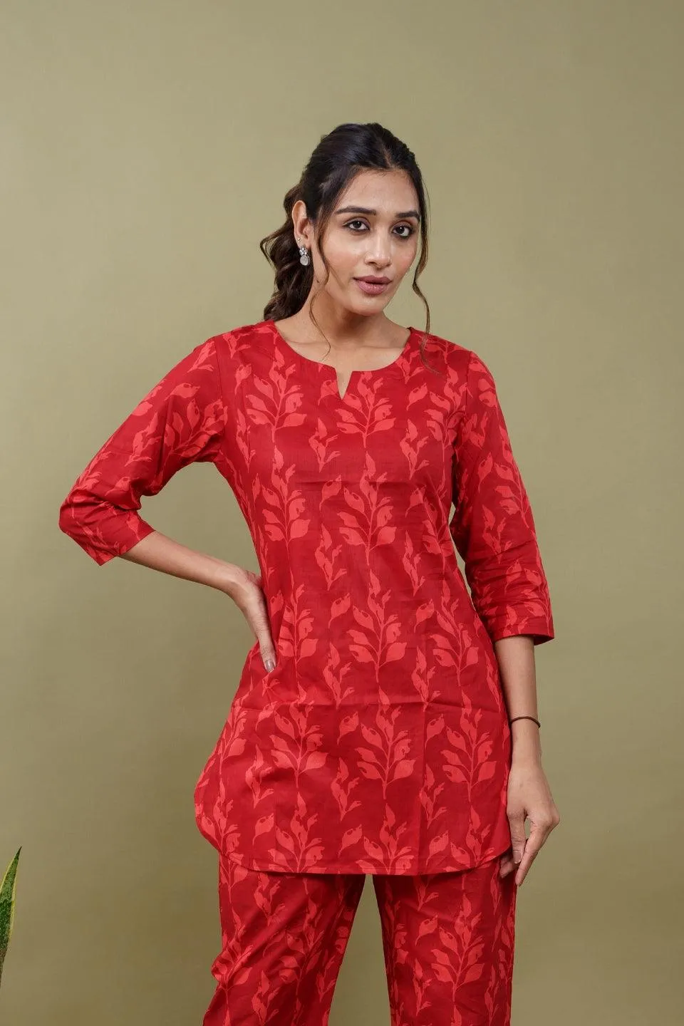 Ekisha's women red floral printed cotton co-ord set lounge wear