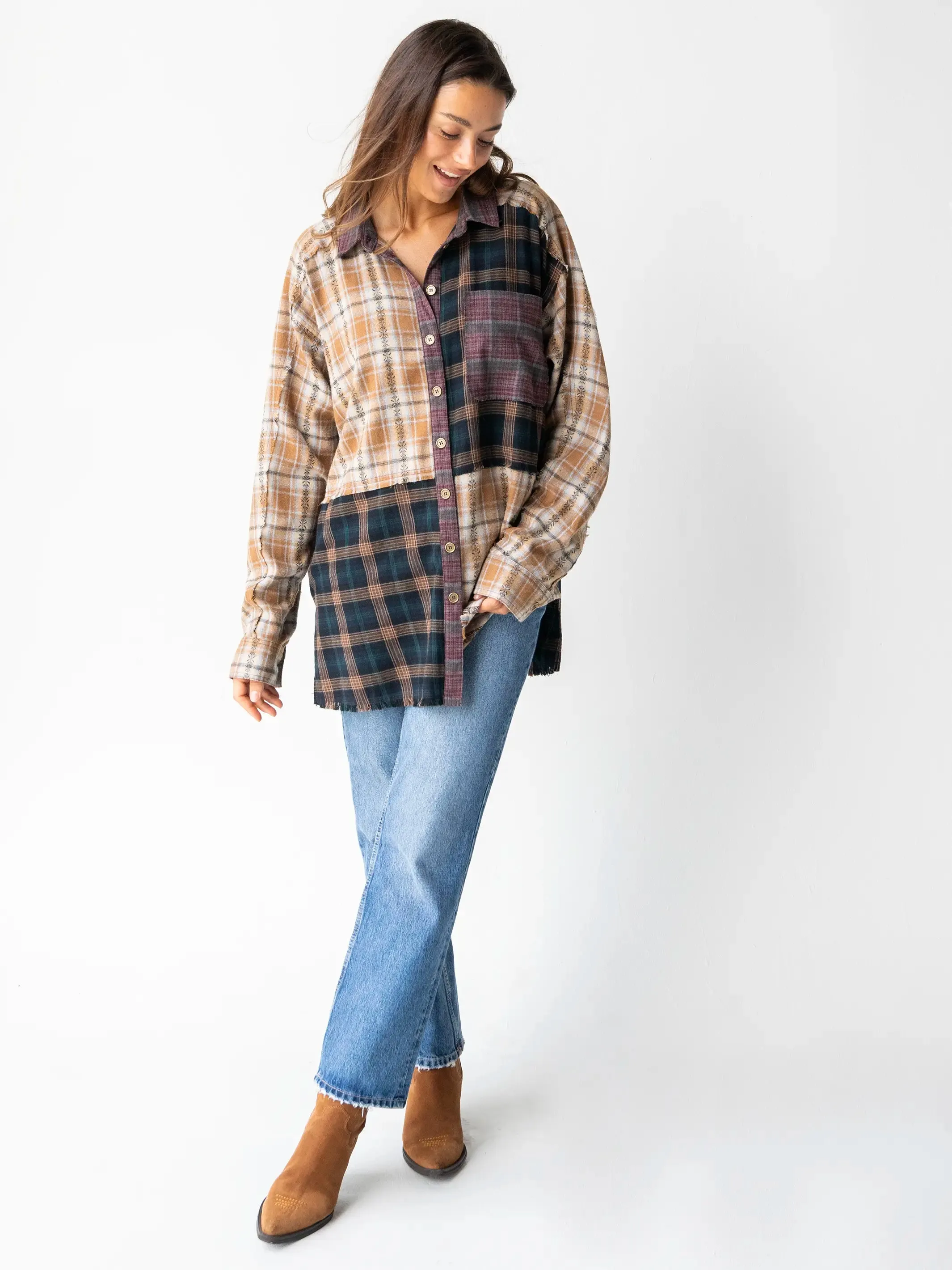 Elliott Oversized Mixed Flannel Shirt - Tan Navy Mixed Plaid