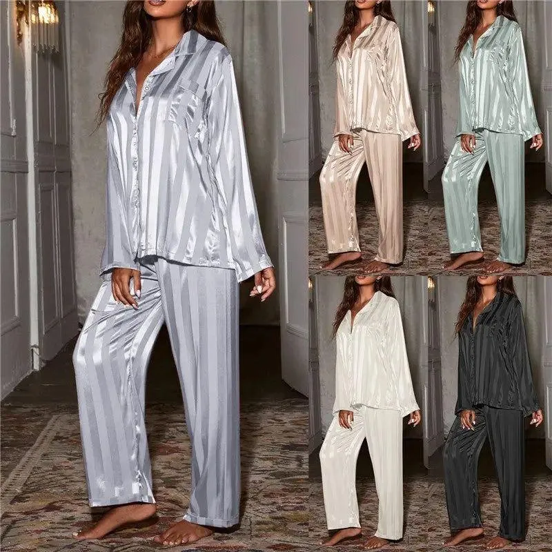 Emma - Elegantes und seidiges Pyjama-Set