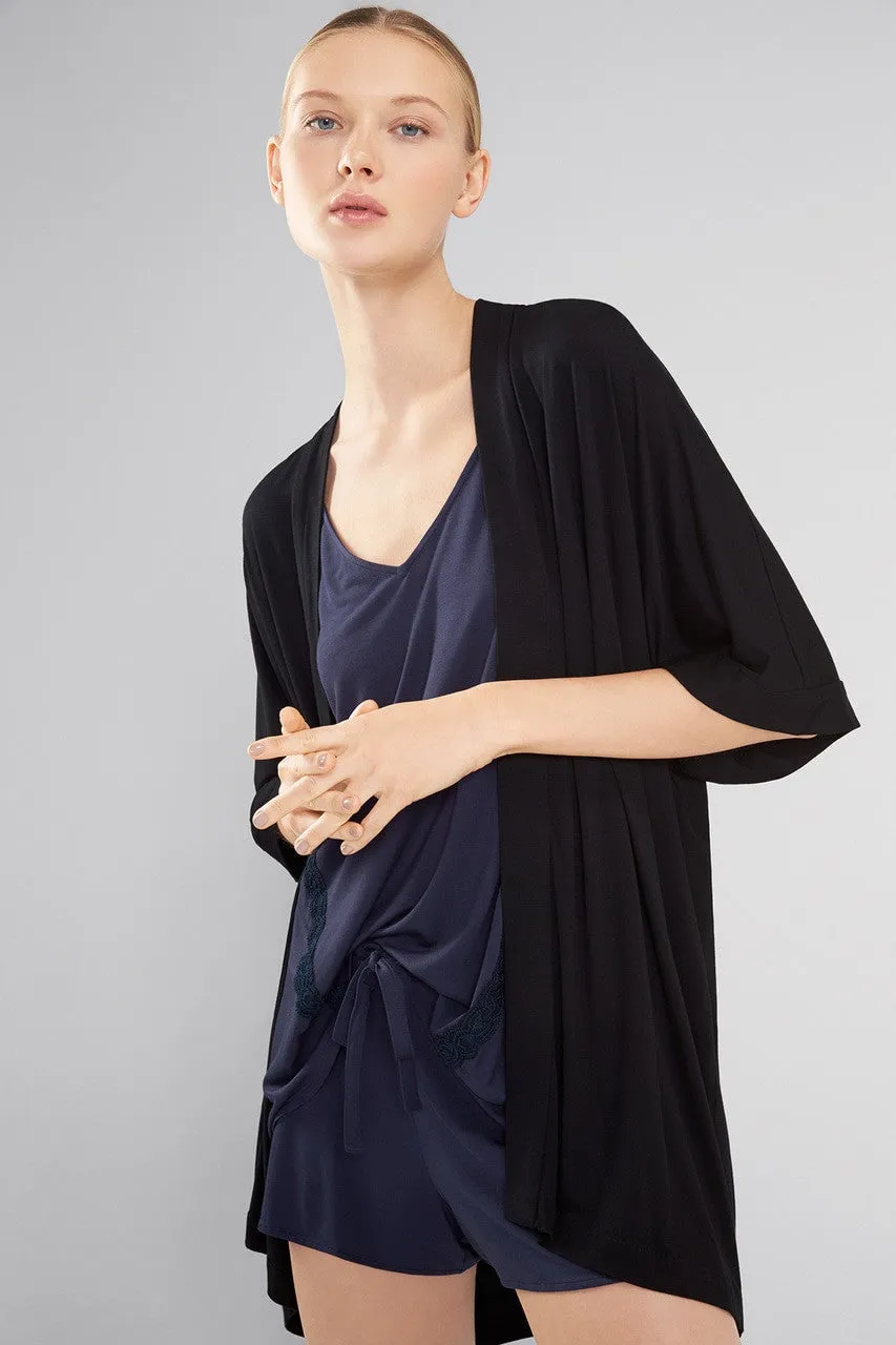 Feathers Essentials Topper