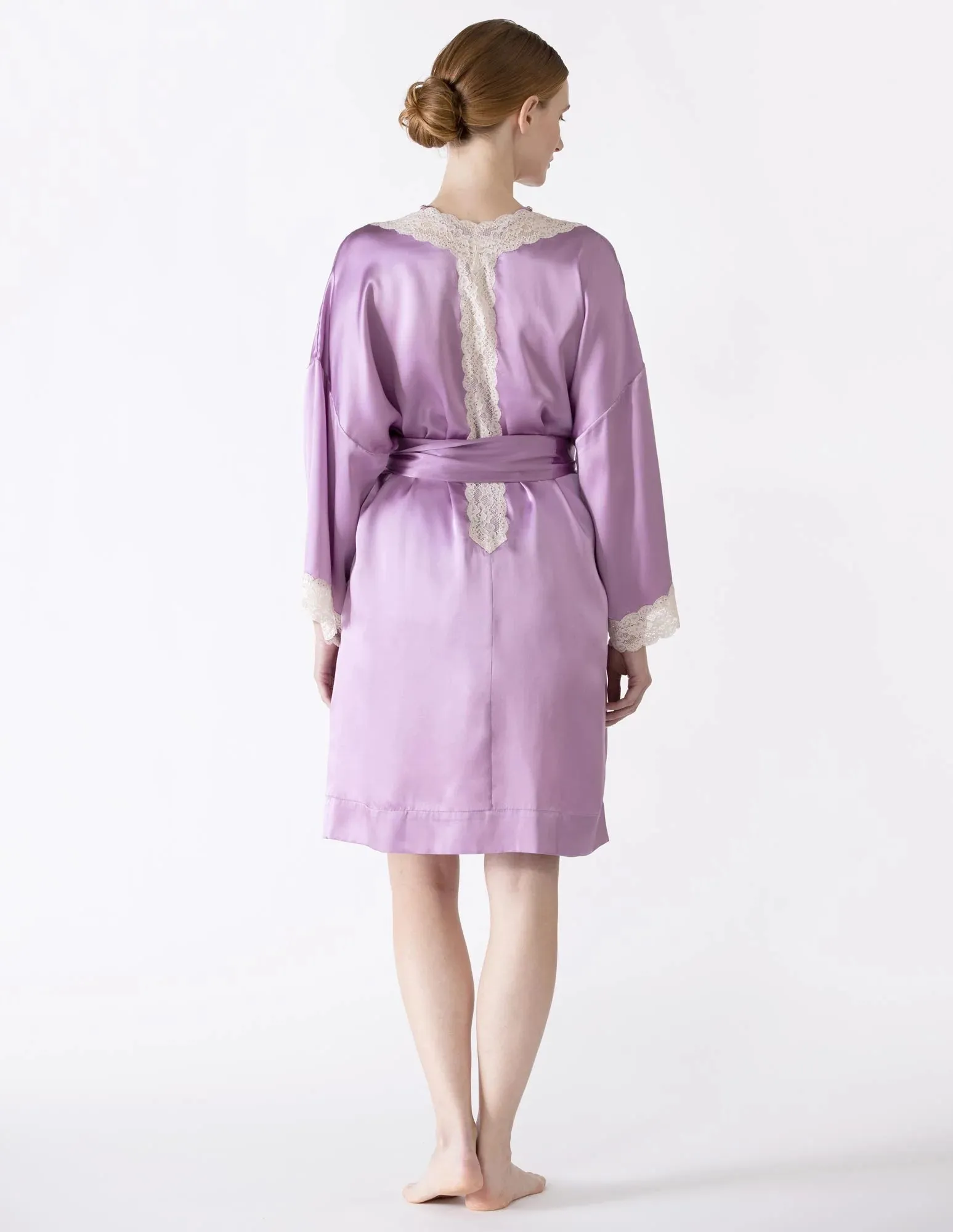 Gardenia Lace Trim Short Silk Kimono