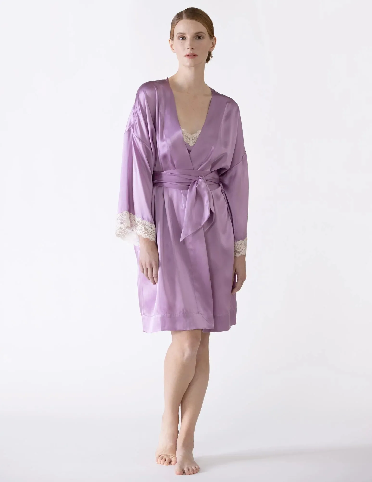 Gardenia Lace Trim Short Silk Kimono