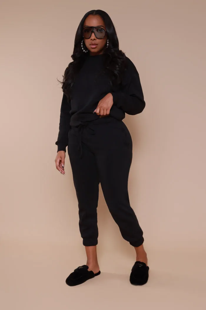 Get Ready With Me Crewneck Jogger Set - Black