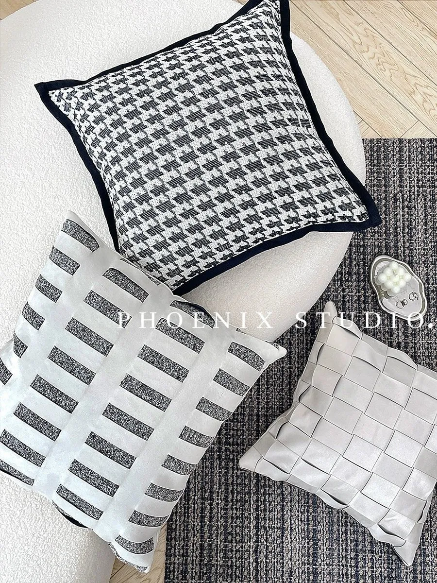 Houndstooth Hand-Woven Cotton & Linen Throw Pillow Cover