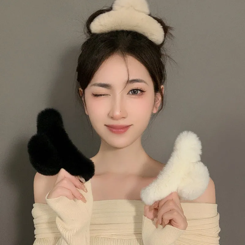 Jenna Furry Hair Clip