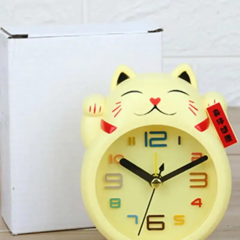 Kawaii Lucky Cat Analog Wall Clock