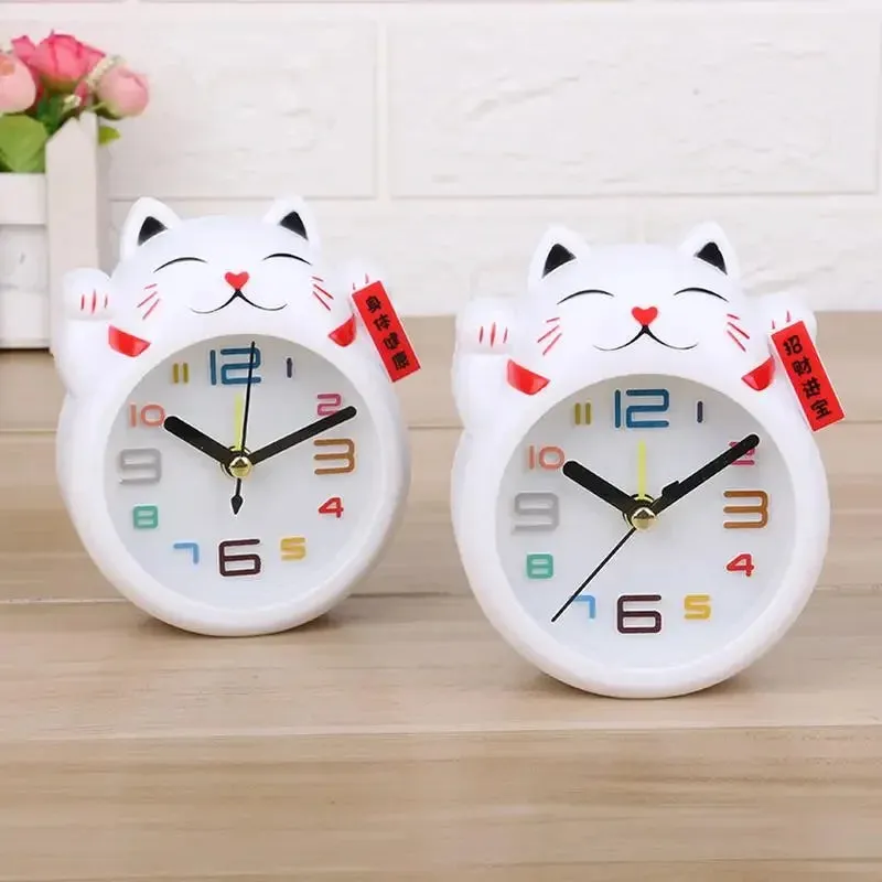 Kawaii Lucky Cat Analog Wall Clock