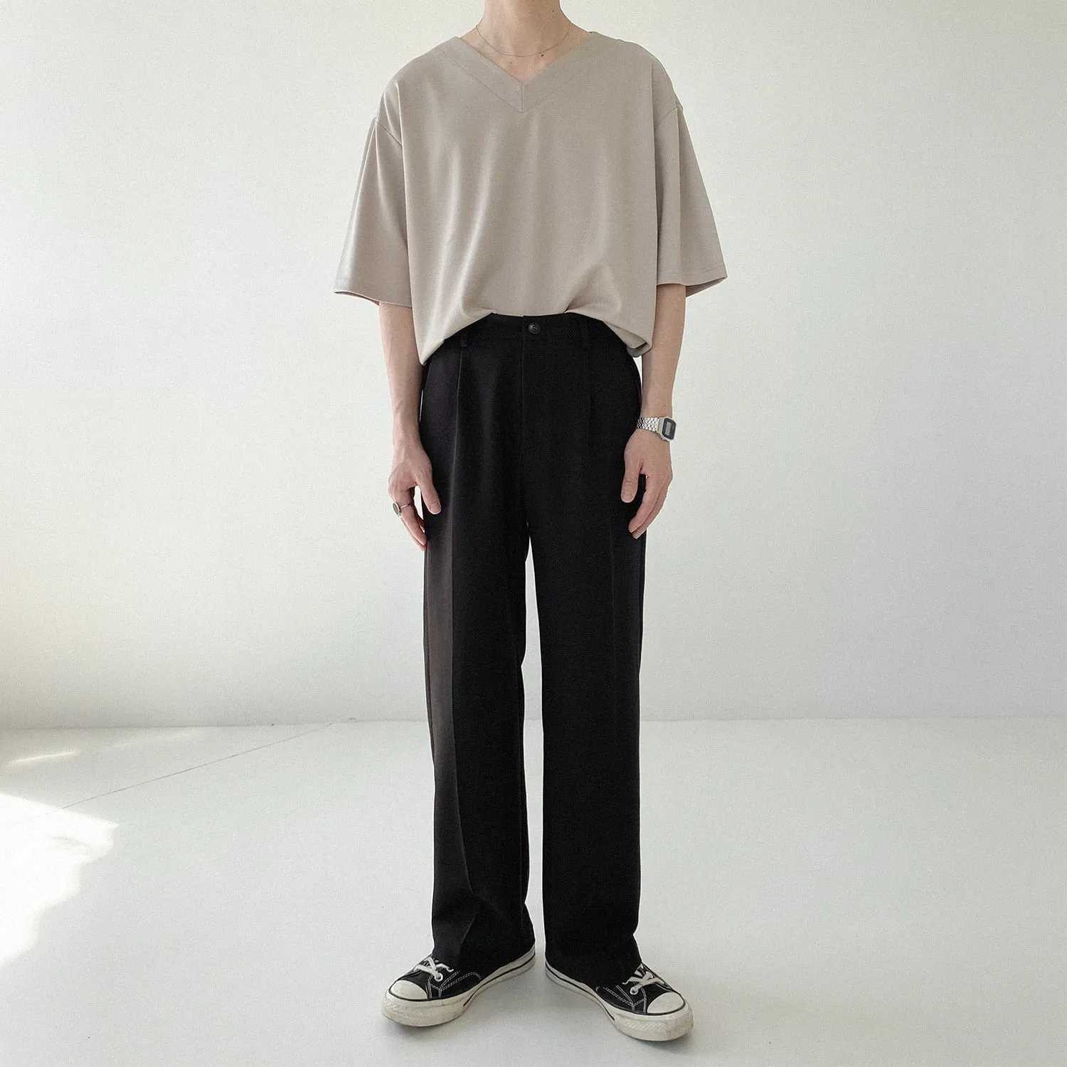 [Korean Style] 2 Colors Oversize Solid V-neck T-shirts