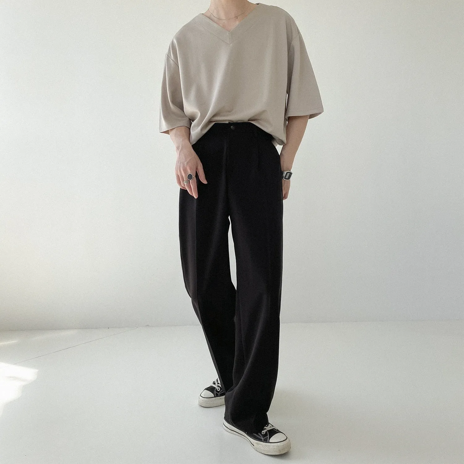 [Korean Style] 2 Colors Oversize Solid V-neck T-shirts