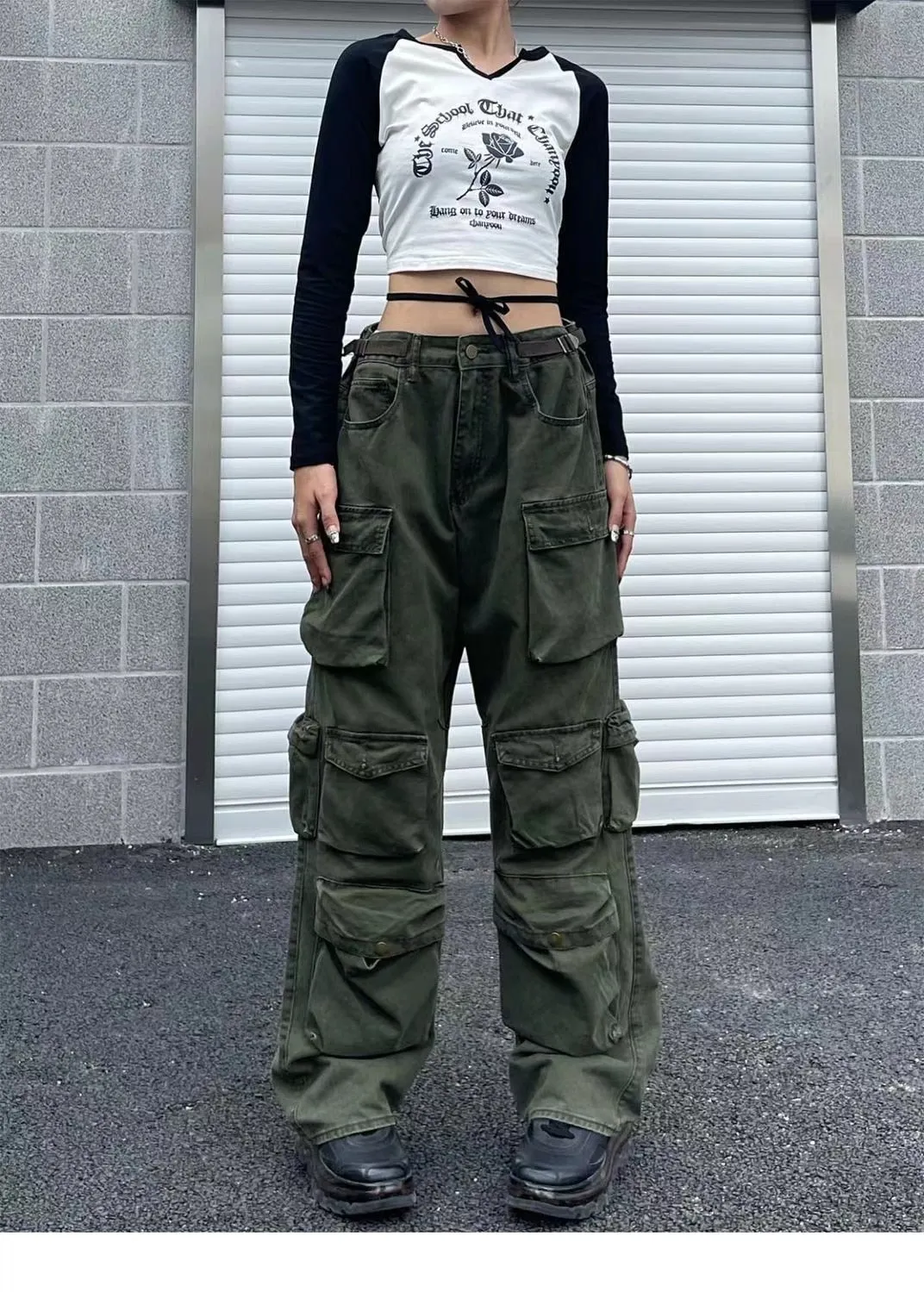 Korean Y2K Oversized Pocket Cargo Pants