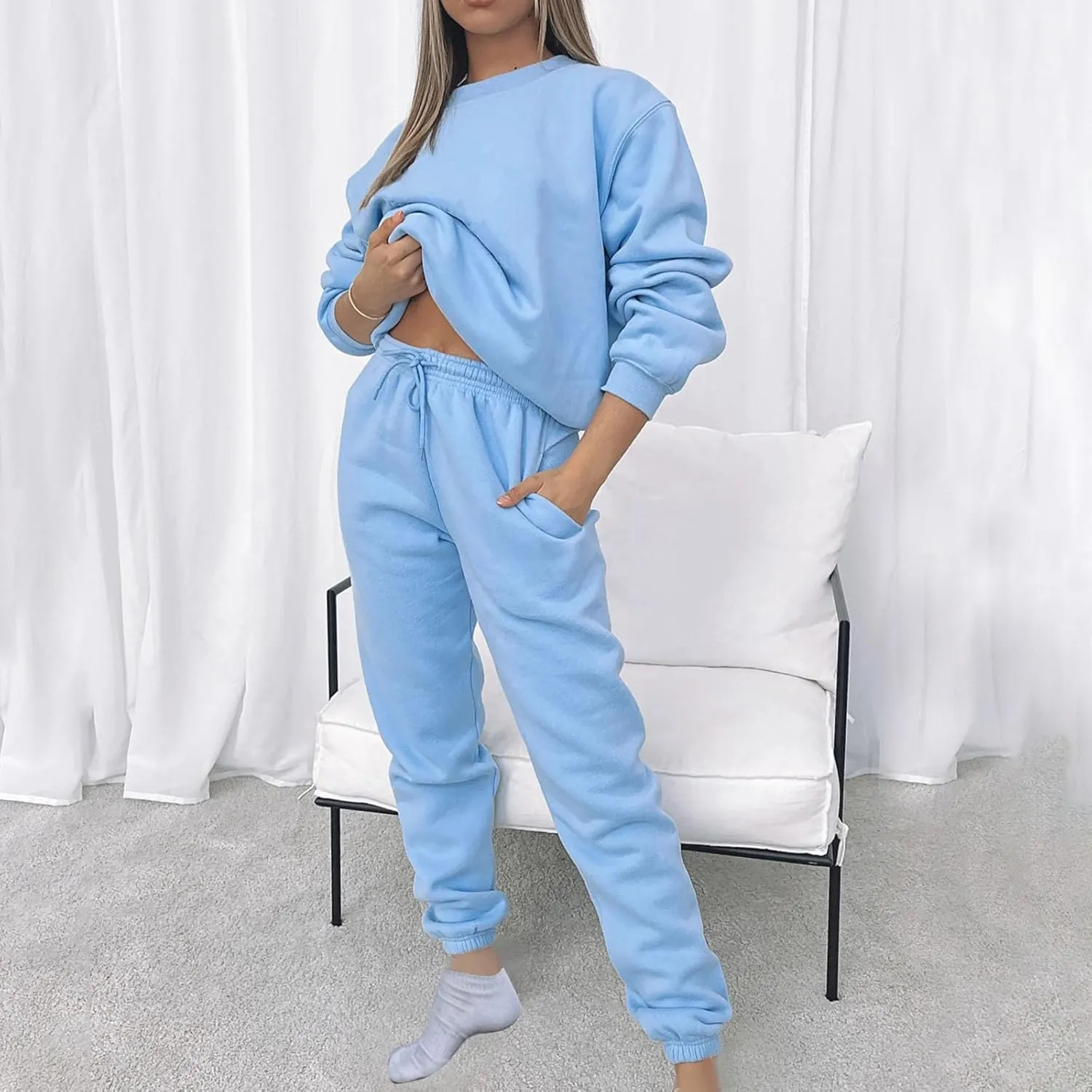 Lastesso Women Plus Size Workout Sets Crewneck Long Sleeve Sweatshirts Baggy Cinch Bottom Sweatpants Track Suits 2 Piece Set