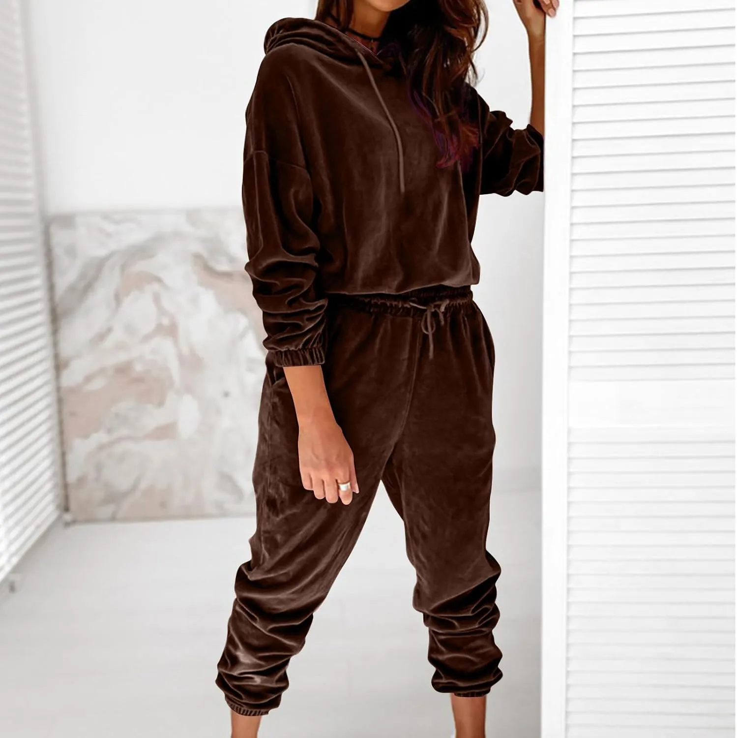 Lastesso Women's Velour Tracksuits Travel Loungewear Set Casual Size Hoodies Soft Loungewear Sets Going Out Sweat Suit
