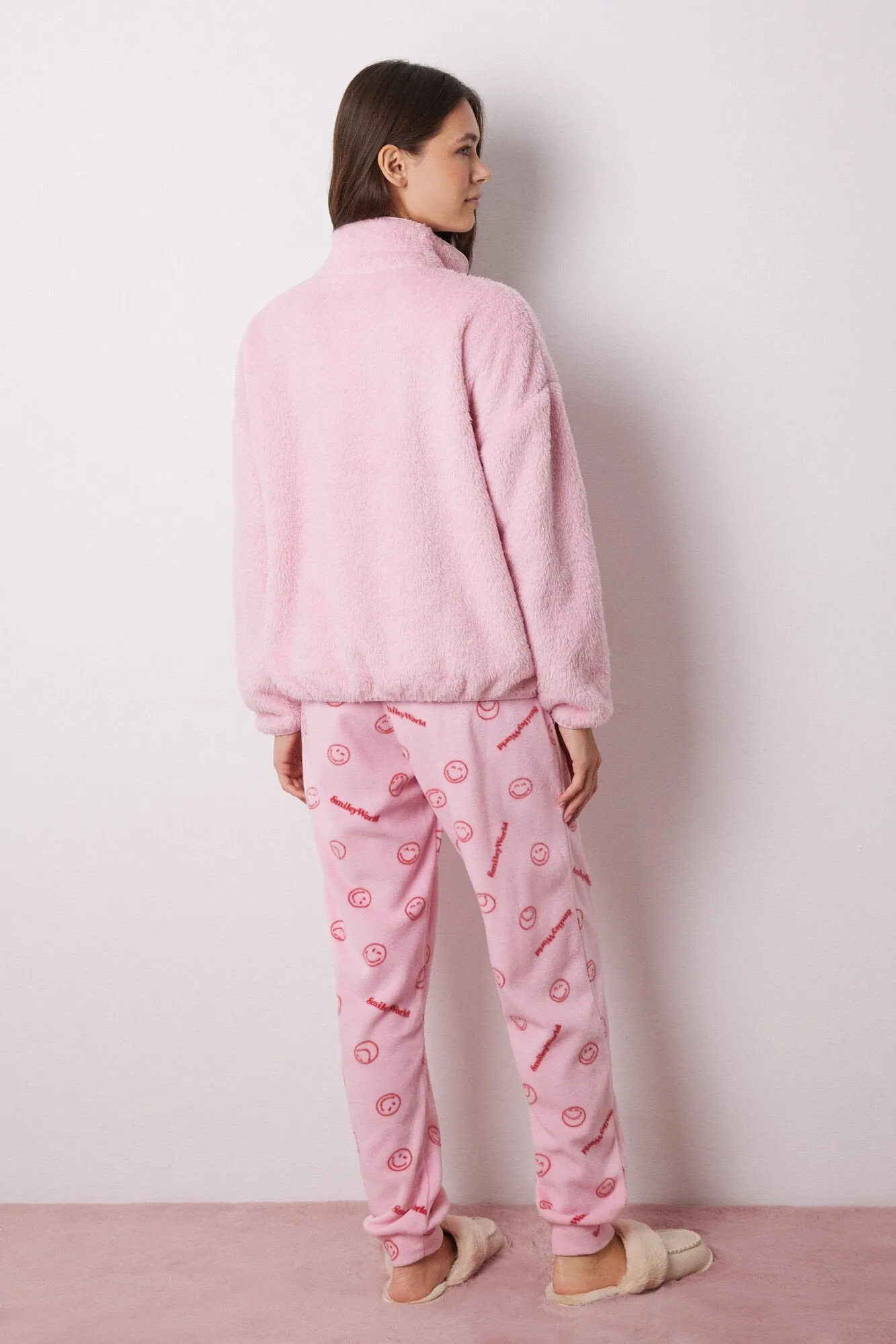Long fleece pajamas with Smiley faces