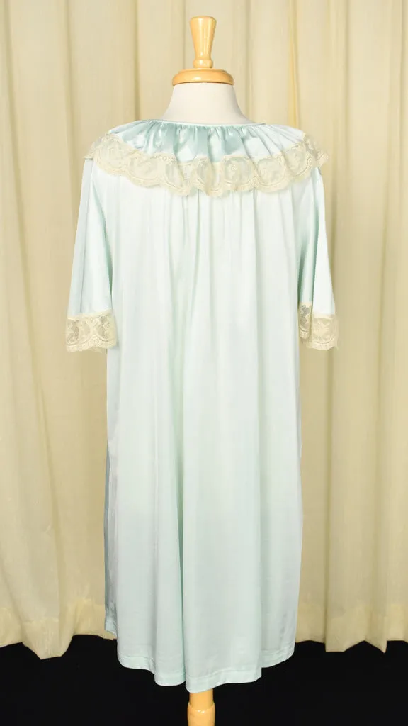 Lorraine Vintage 1960s Mint & Lace Dressing Gown