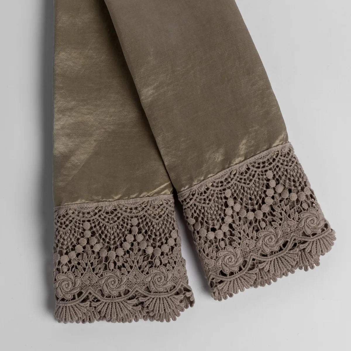 Paloma Pillowcase (Single)