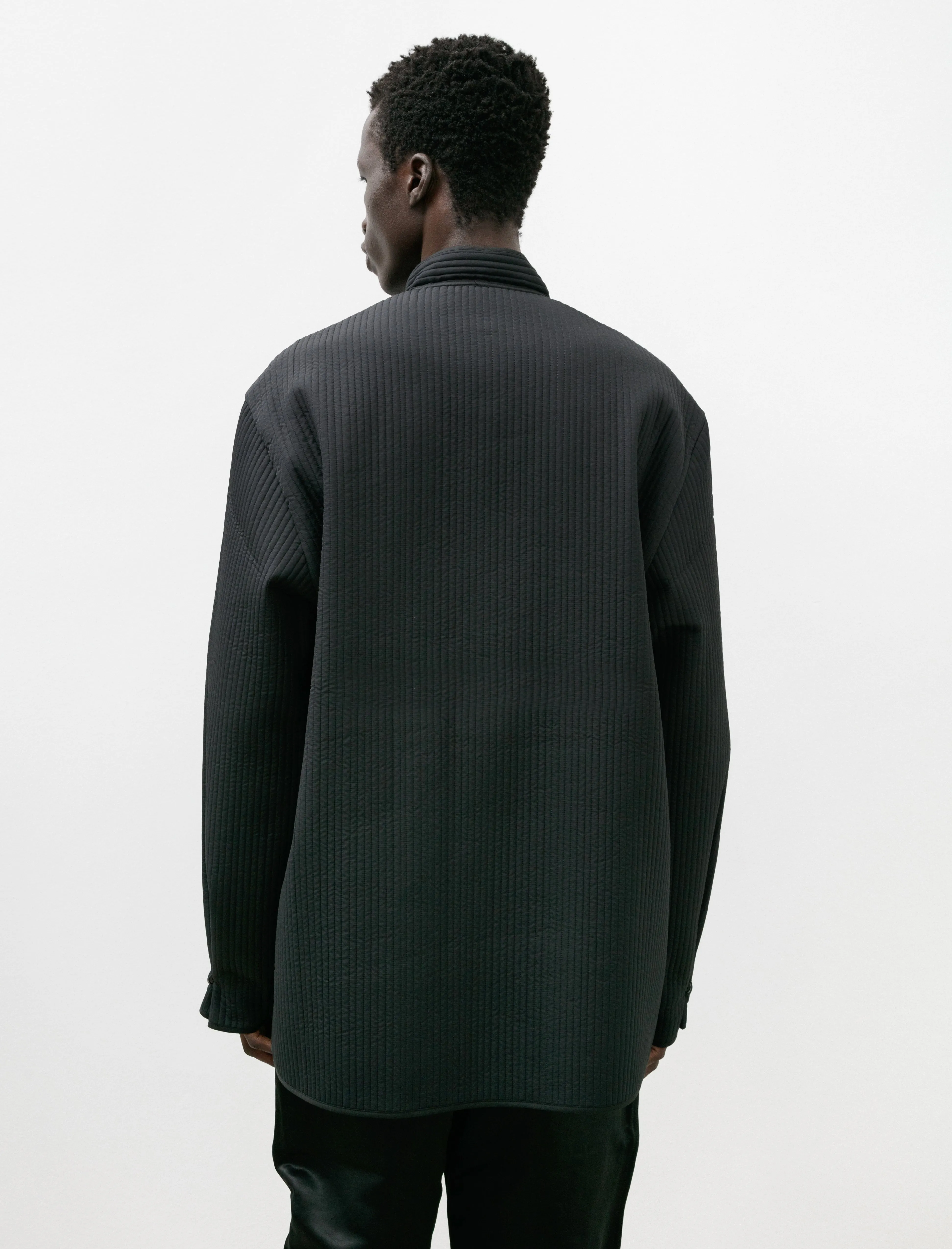 R17 Outer-4 Black Nubi