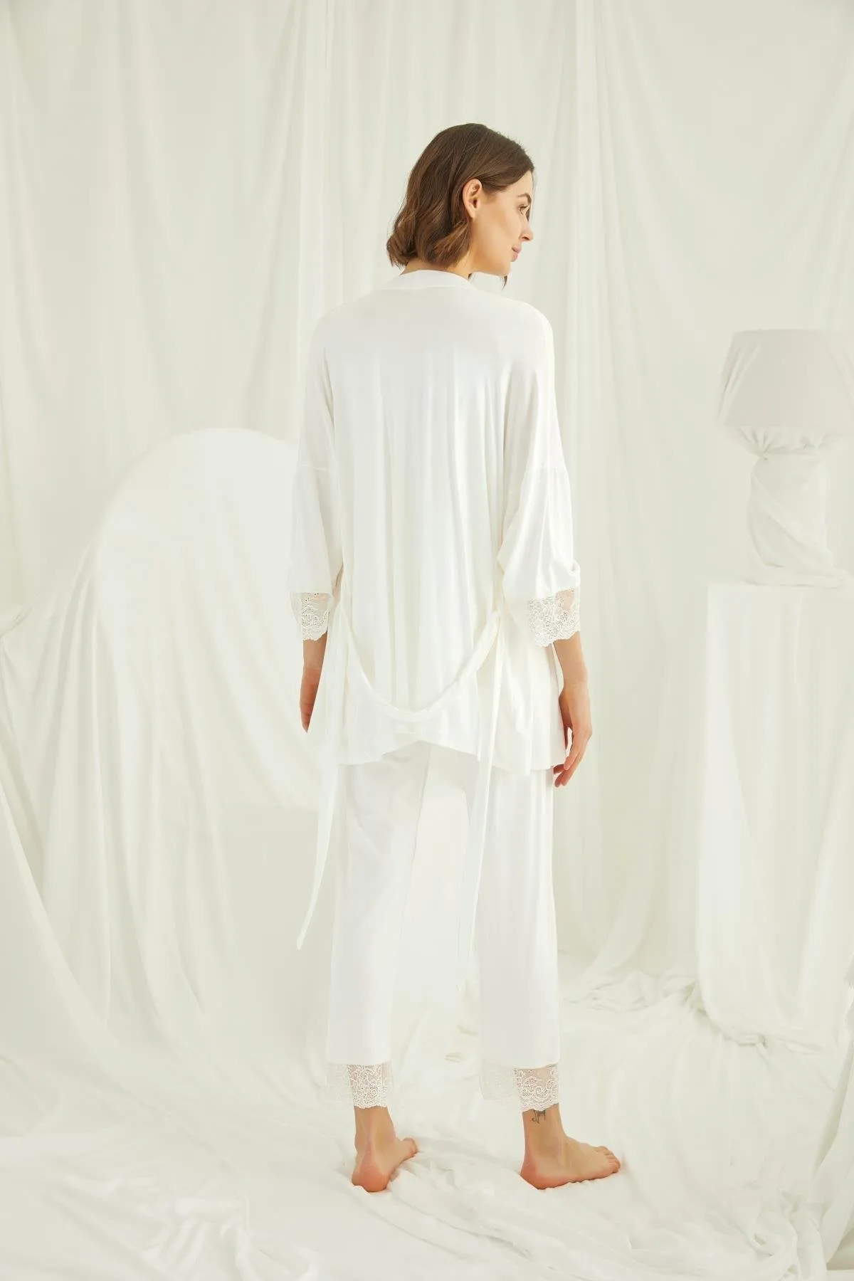 Shopymommy 18203 Lace 3-Pieces Maternity & Nursing Pajamas With Robe Ecru