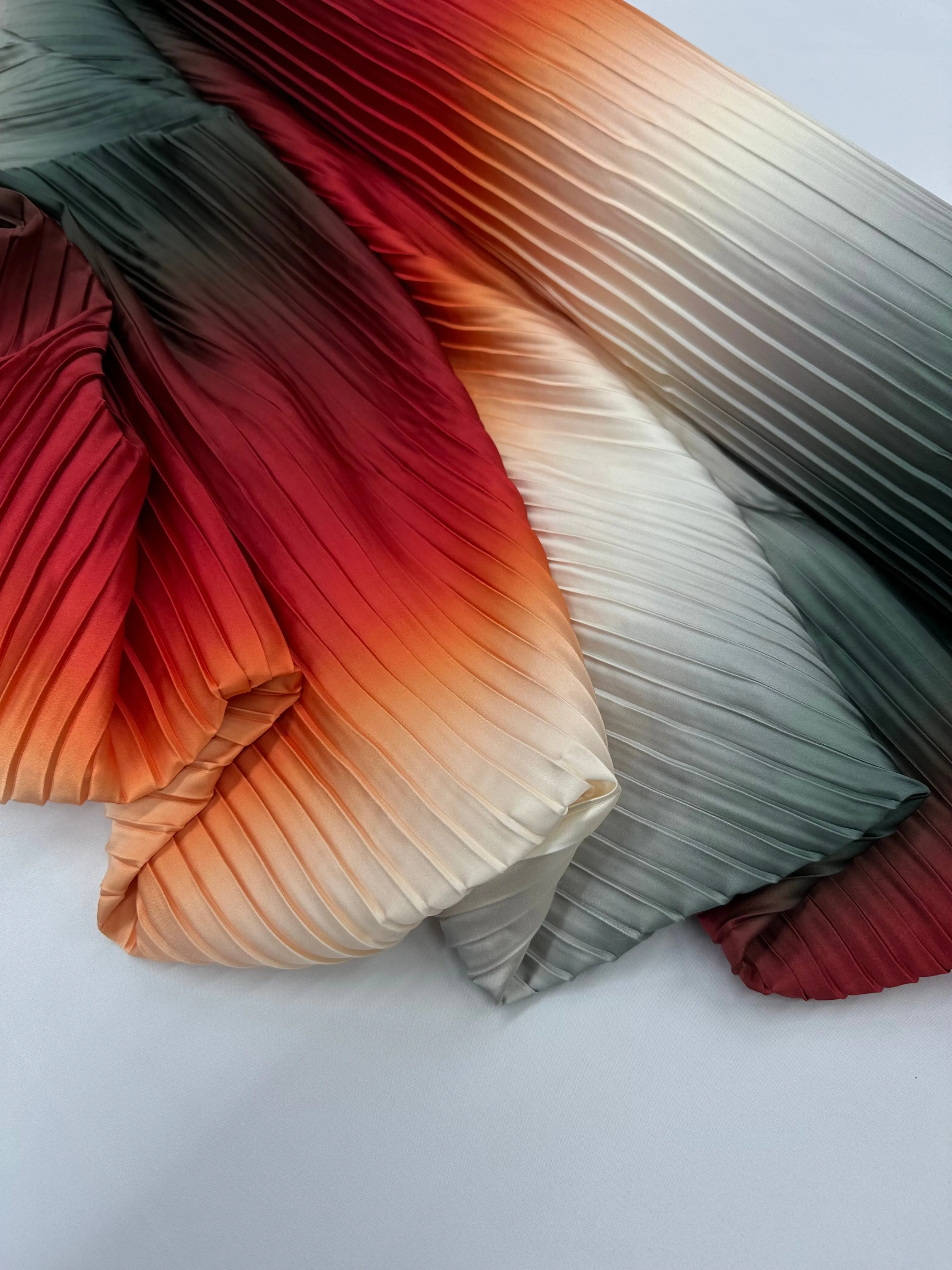 Silky Pleated Ombré - Desert Flame
