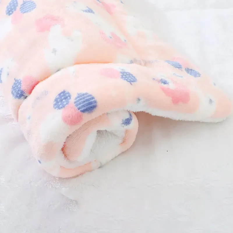 Soft Flannel Thickening Pet Soft Fleece Pad Pet Blanket Mattress Puppy Cat Sofa Mat Home Carpet Warm Sleep Set Dog Bed