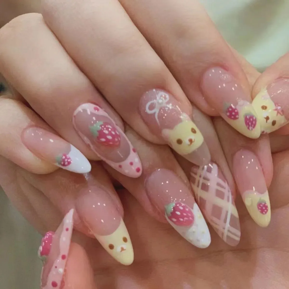 TAVIMART  -  10Pcs Kawaii Almond Handmade False Gel Nails with Glue Strawberry Cartoon Fake Nail Design Sweet Cute Press on Acrylic Nail Tips