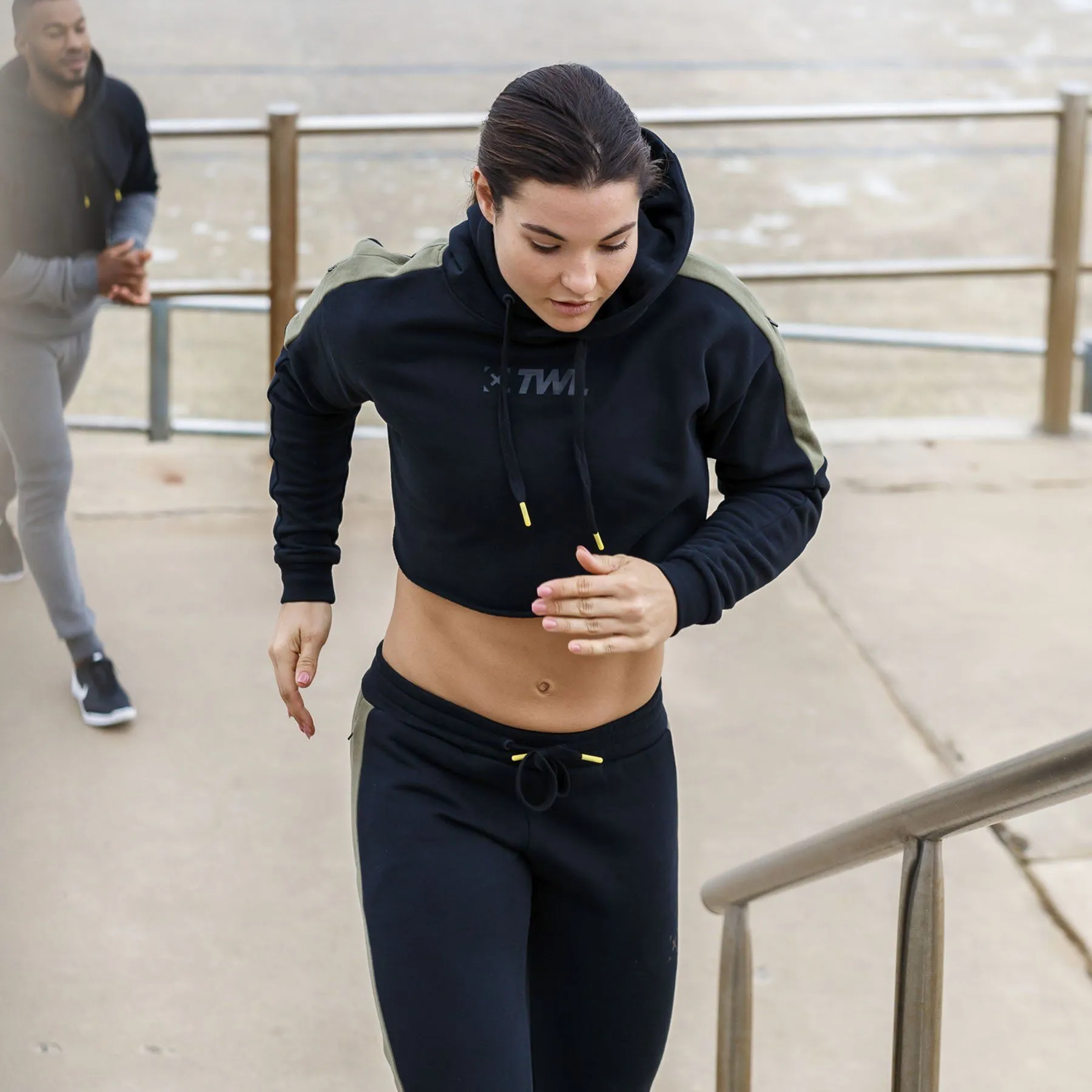 The WOD Life - Women's Wanderer Cuffed Jogger Pants - BLACK/KHAKI