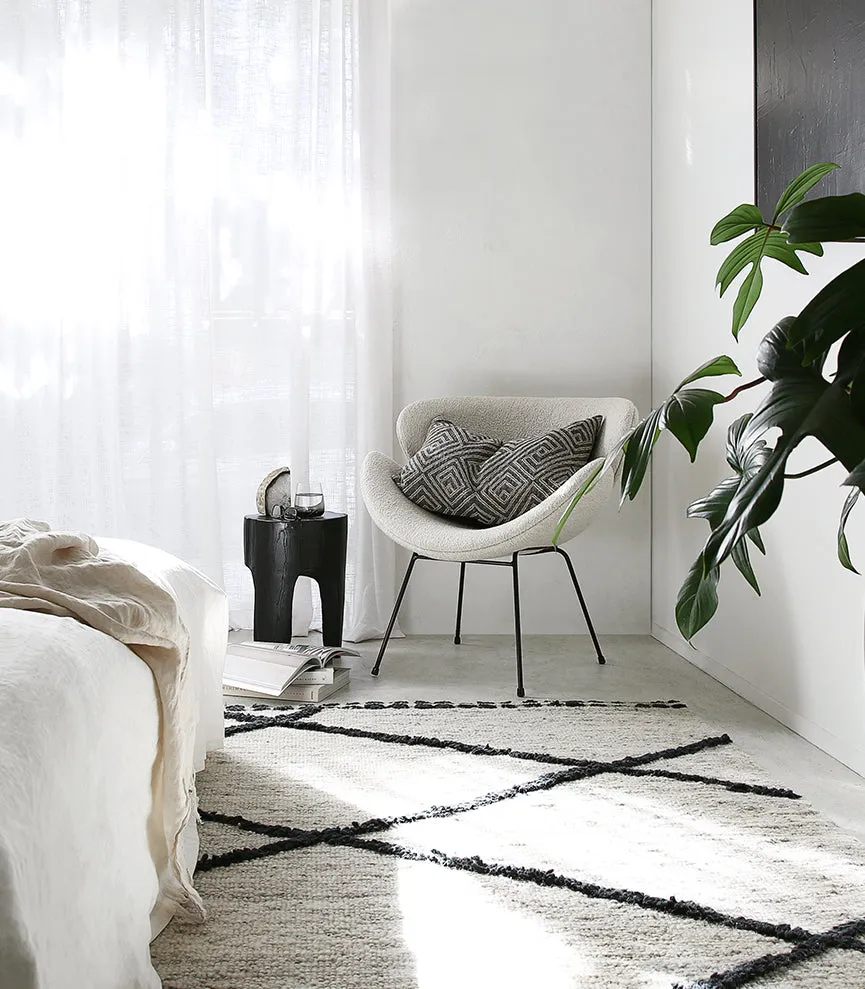 Tribe Home / 'Ridge' Rug / 200x300cm / Natural-Grey-Charcoal