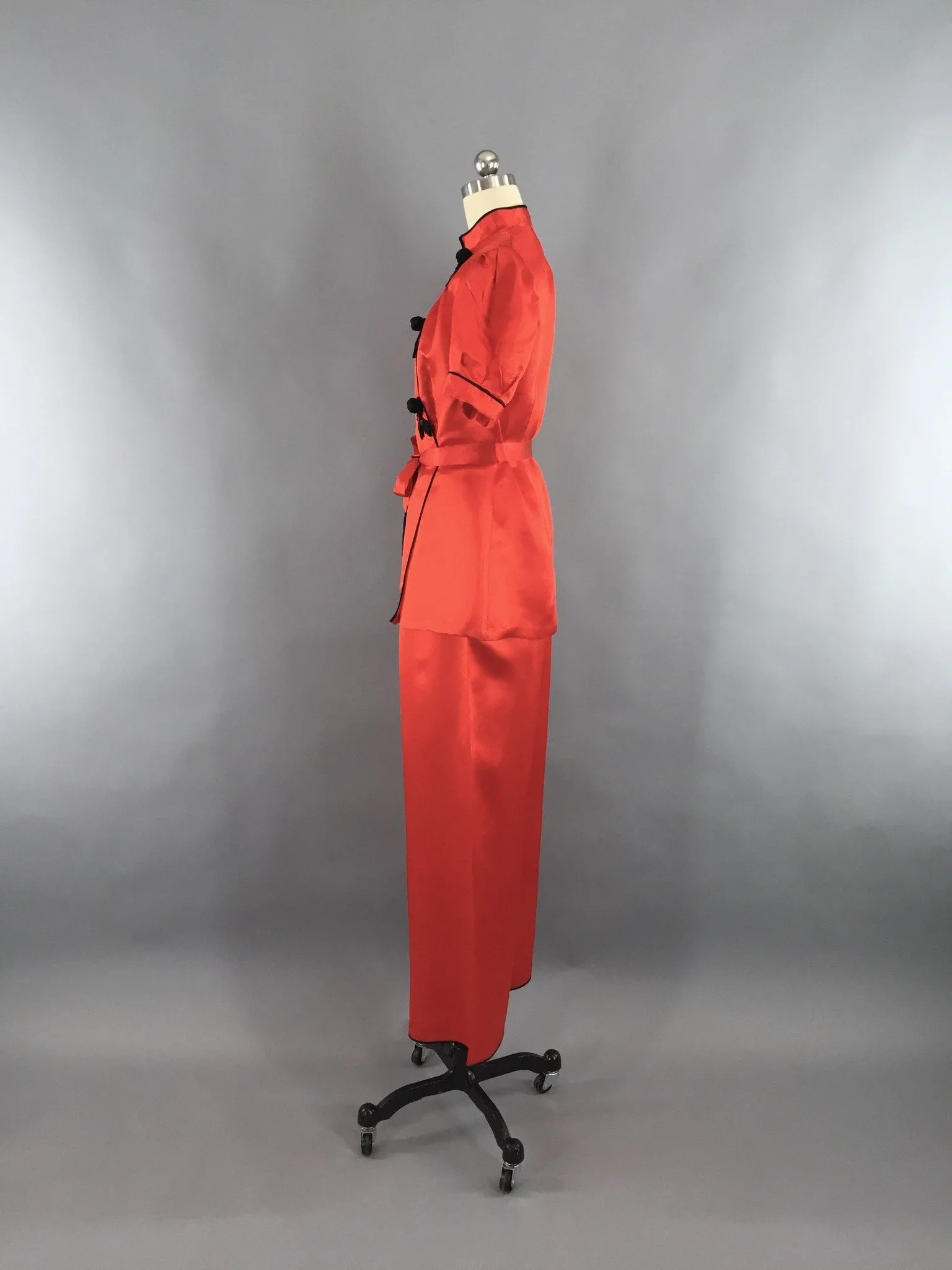 Vintage 1930s Pajamas / Red Silk Satin Loungewear Set