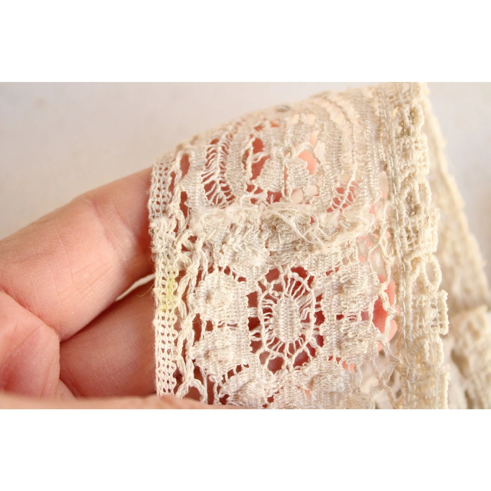 Vintage Edwardian Lace, Ivory 1 & 7/8" Wide, 50" Piece
