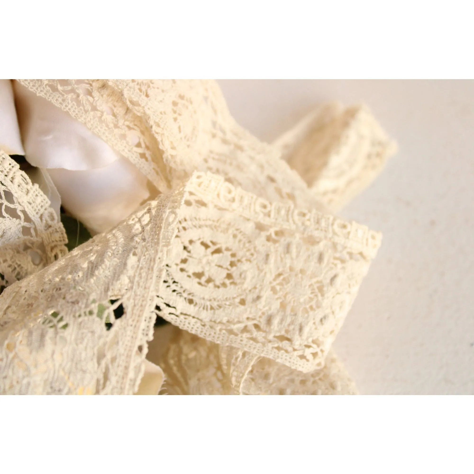 Vintage Edwardian Lace, Ivory 1 & 7/8" Wide, 50" Piece