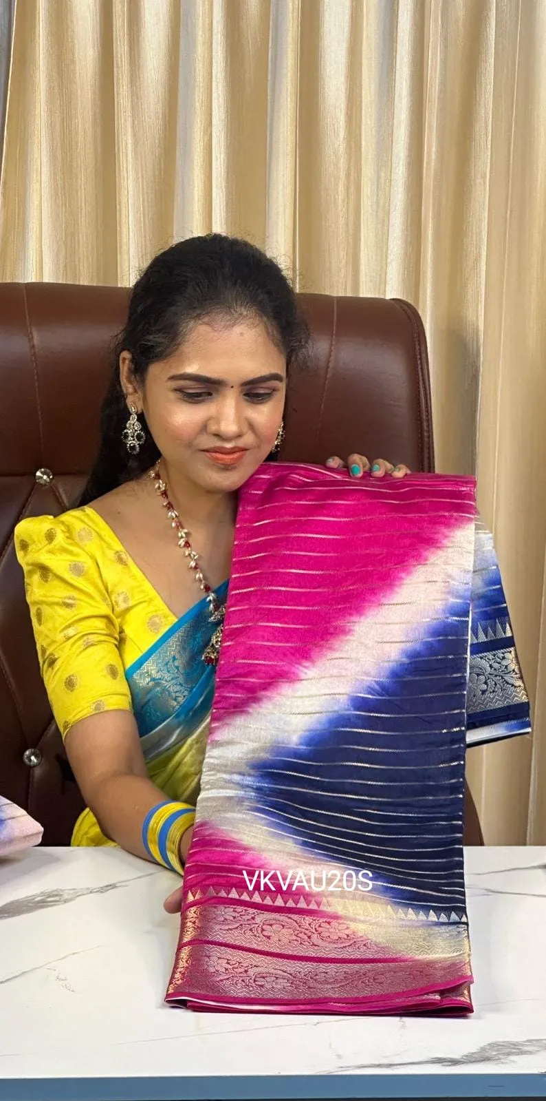 Warm silk saree.YYY🥰