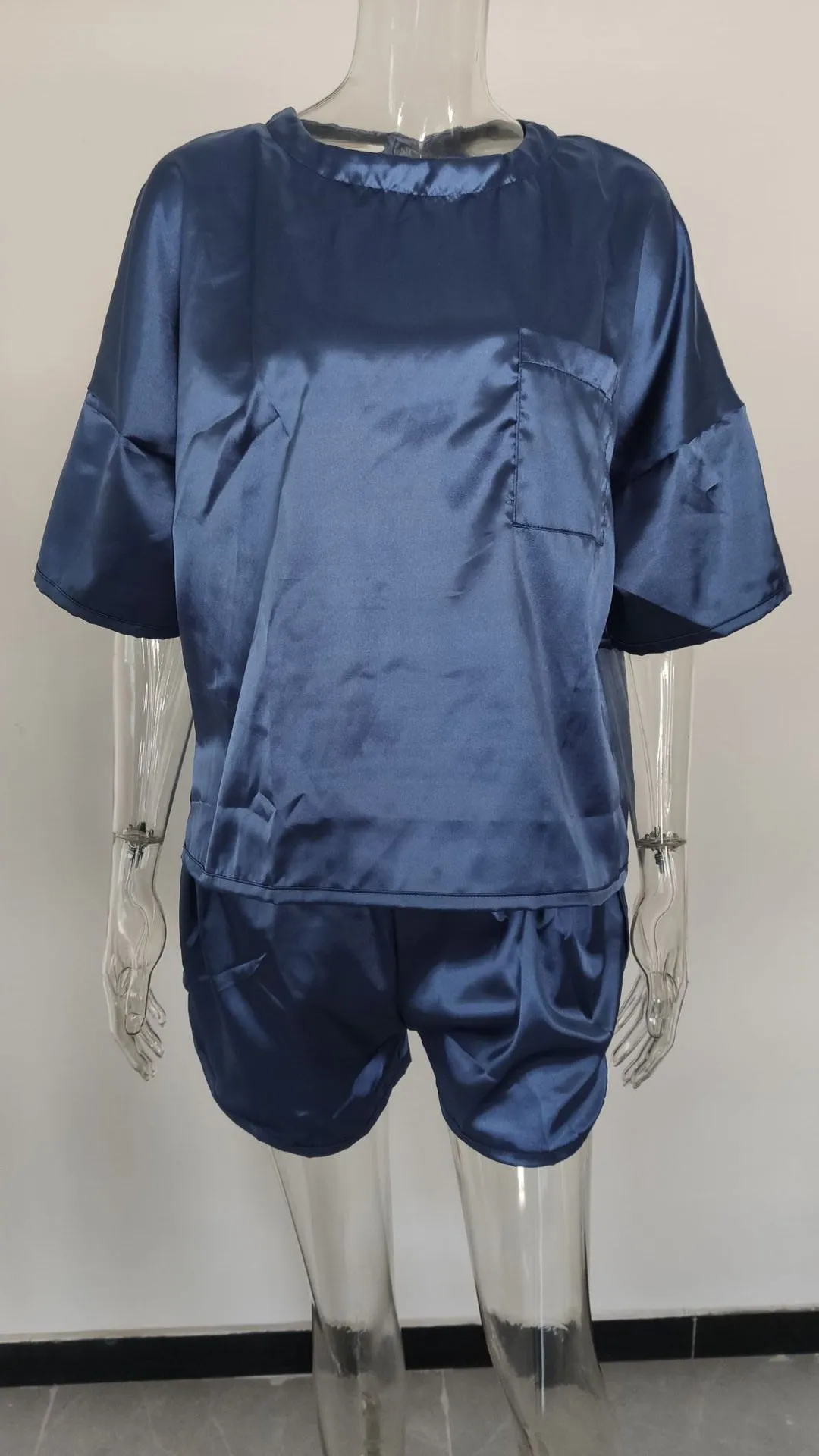 Wholesale Women's Holiday Wear Solid Homewear Loose Wholesale Pajama Sets For Valentine'S Day