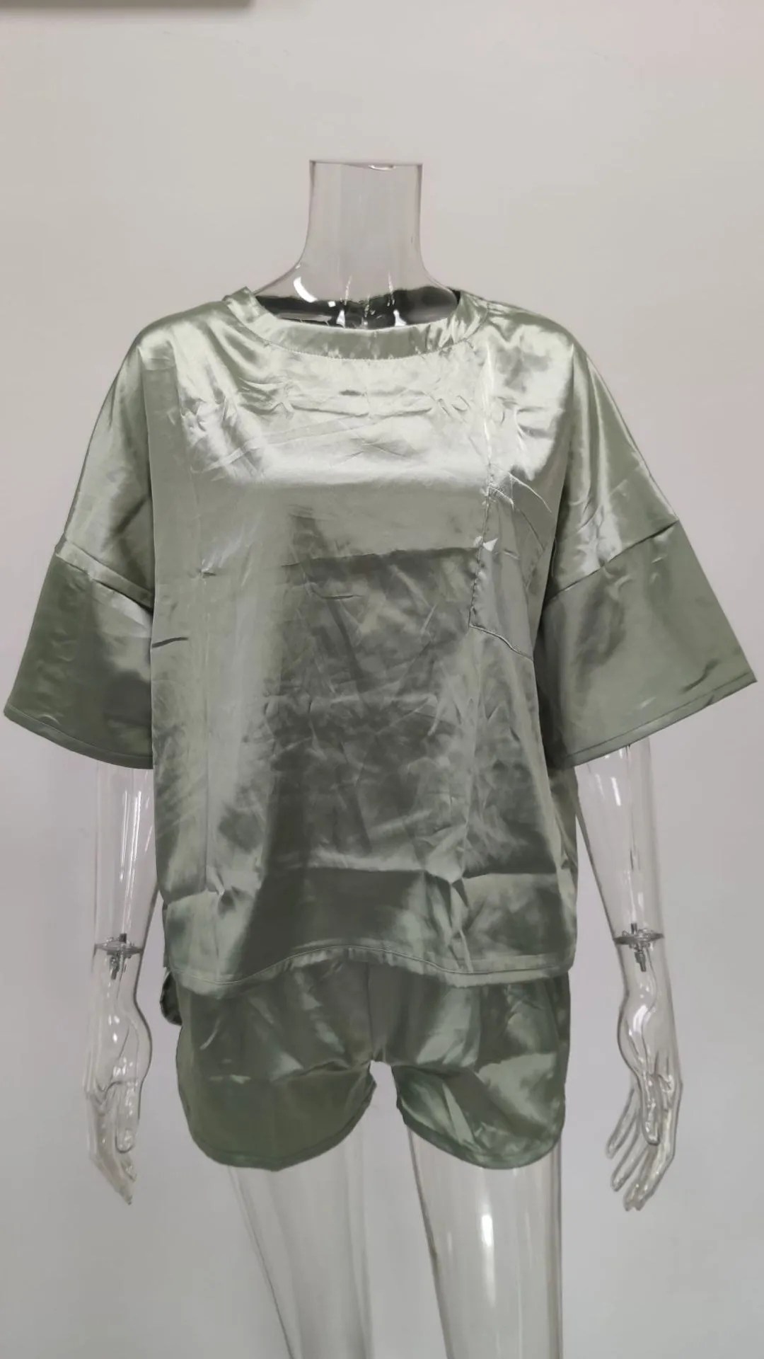Wholesale Women's Holiday Wear Solid Homewear Loose Wholesale Pajama Sets For Valentine'S Day