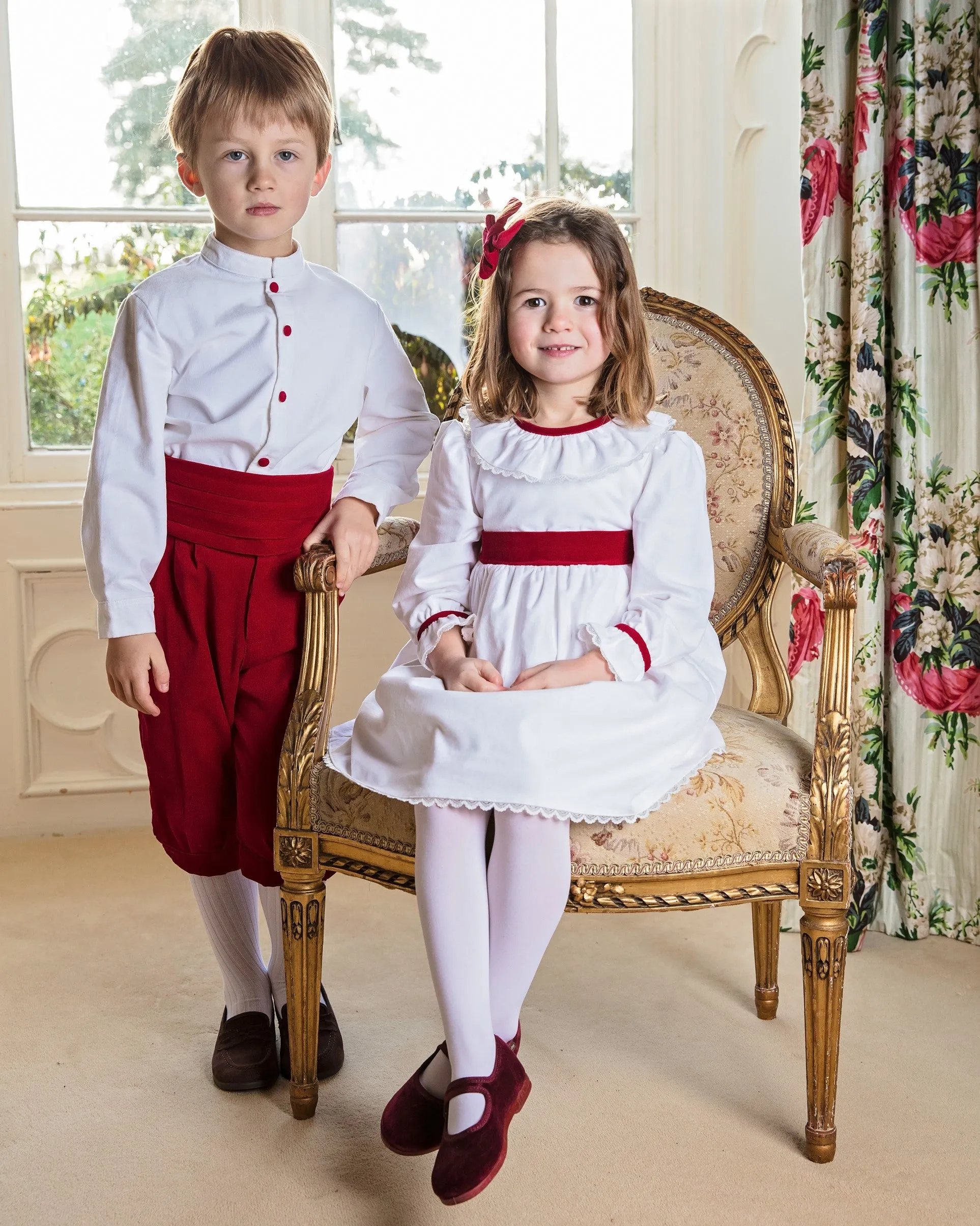 Winter Pageboy Shirt with Green, Navy or Burgundy Buttons