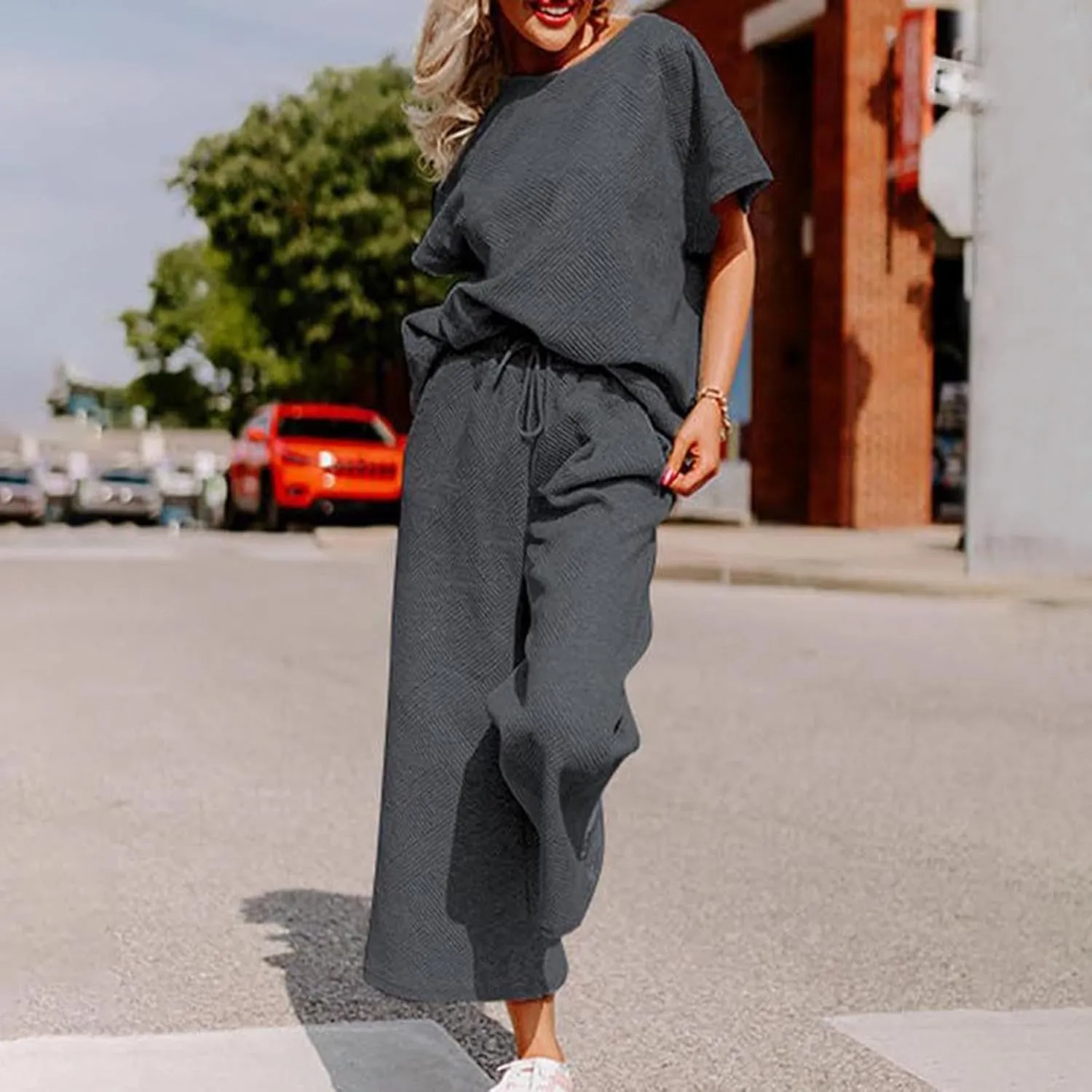 Women's 2 Piece Outfits Casual Short Sleeve Tops and Wide Leg Pants Lounge Sets Drawstring Sweatsuits Cute Tracksuit
